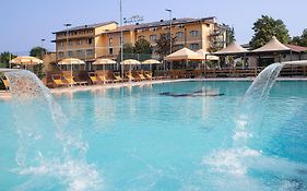 Ancora Sport Resort Hotel  4*